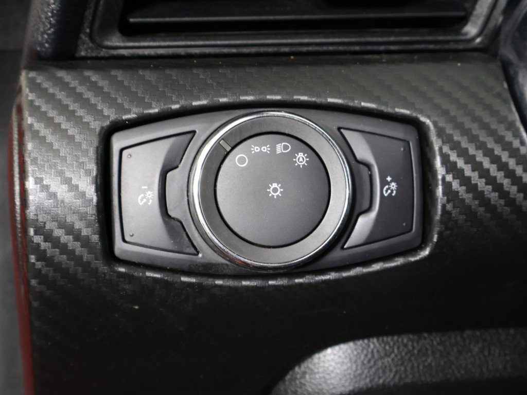 Used 2017 Ford Mustang Coupe image 31