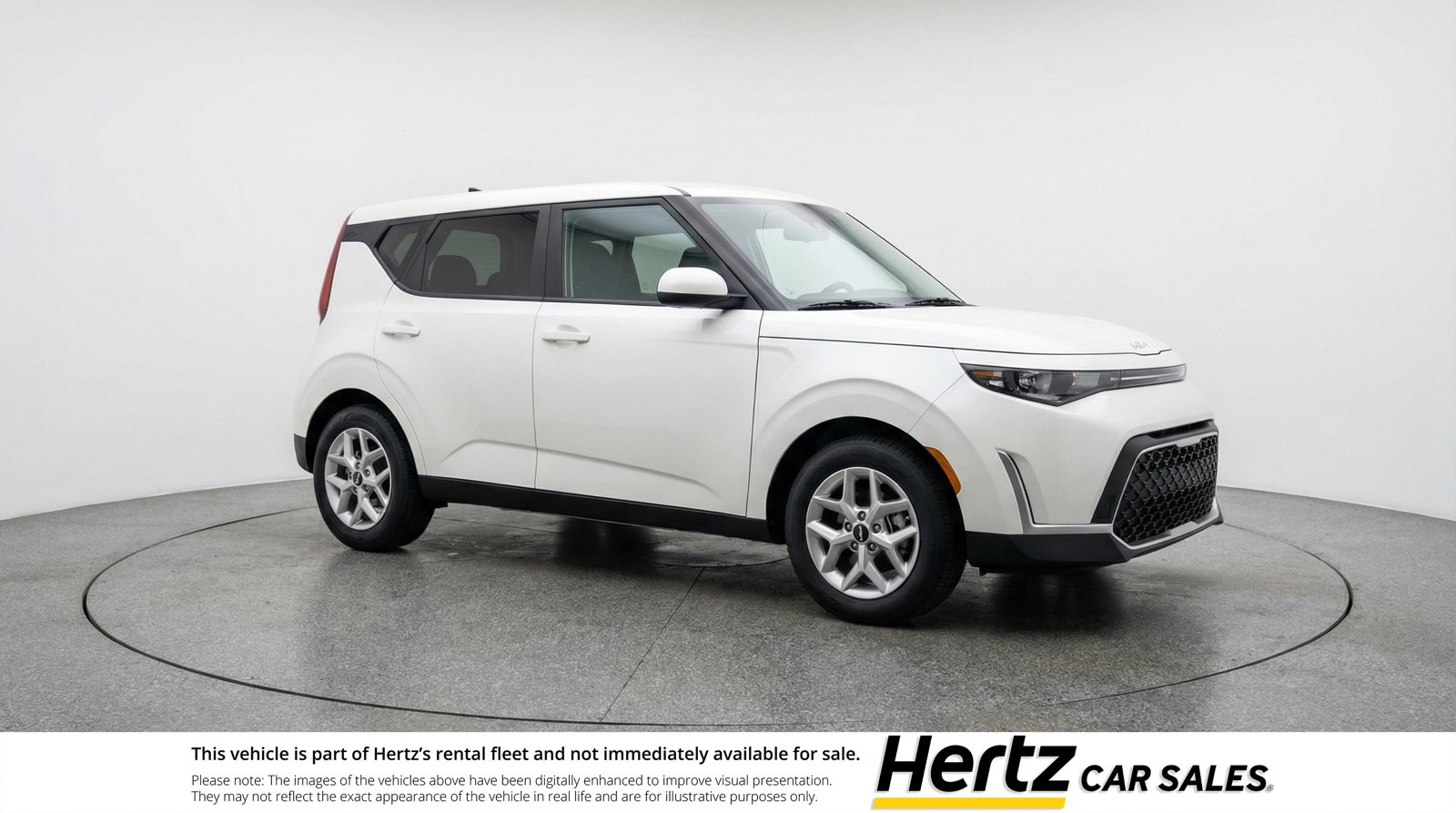 Used 2025 Kia Soul LX w/ LX Technology Package FWD image 1
