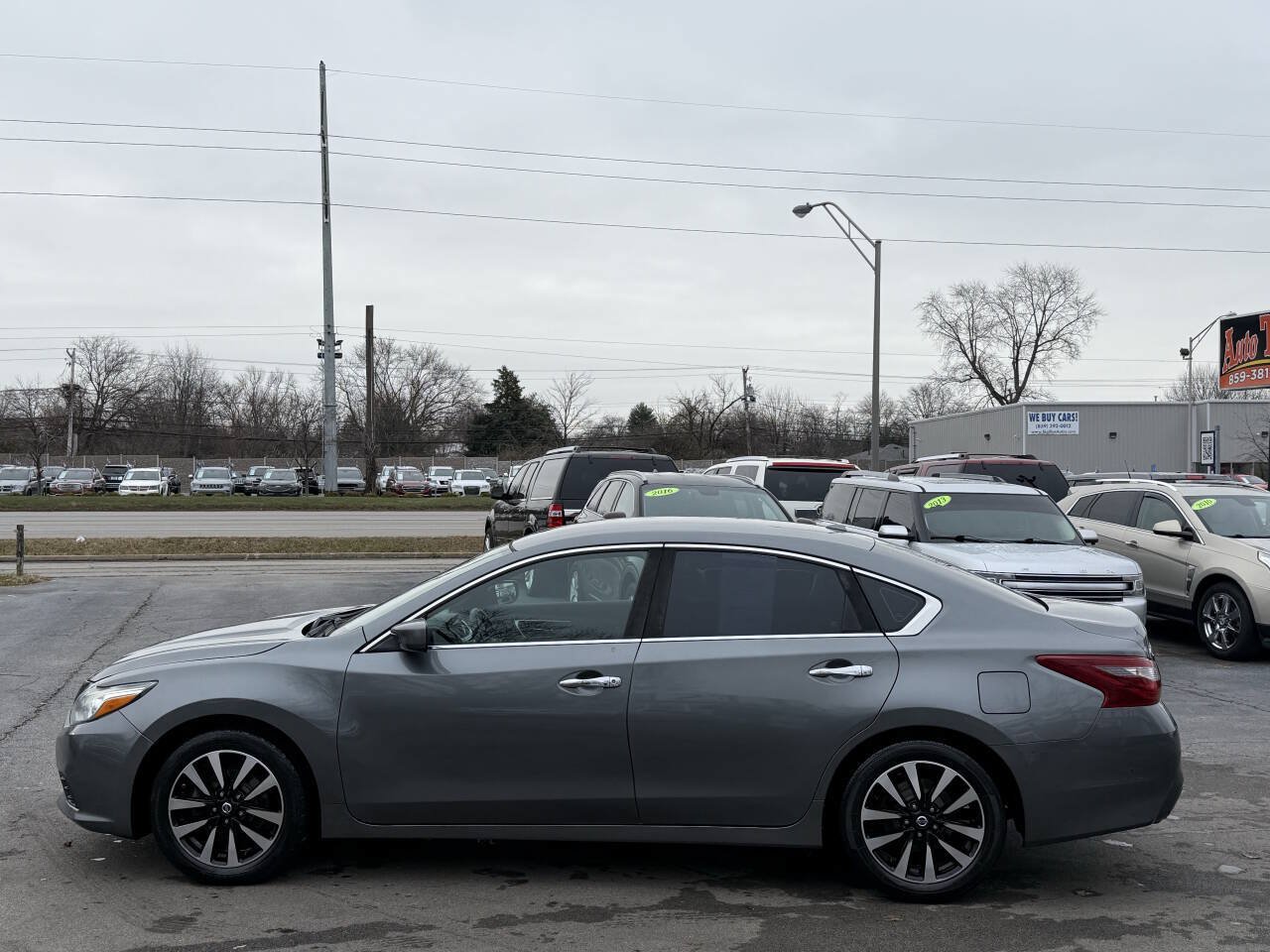Used 2018 Nissan Altima 2.5 SV FWD image 6