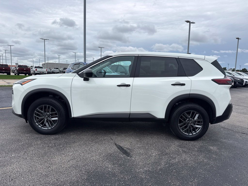 Certified 2023 Nissan Rogue S AWD/4WD image 32
