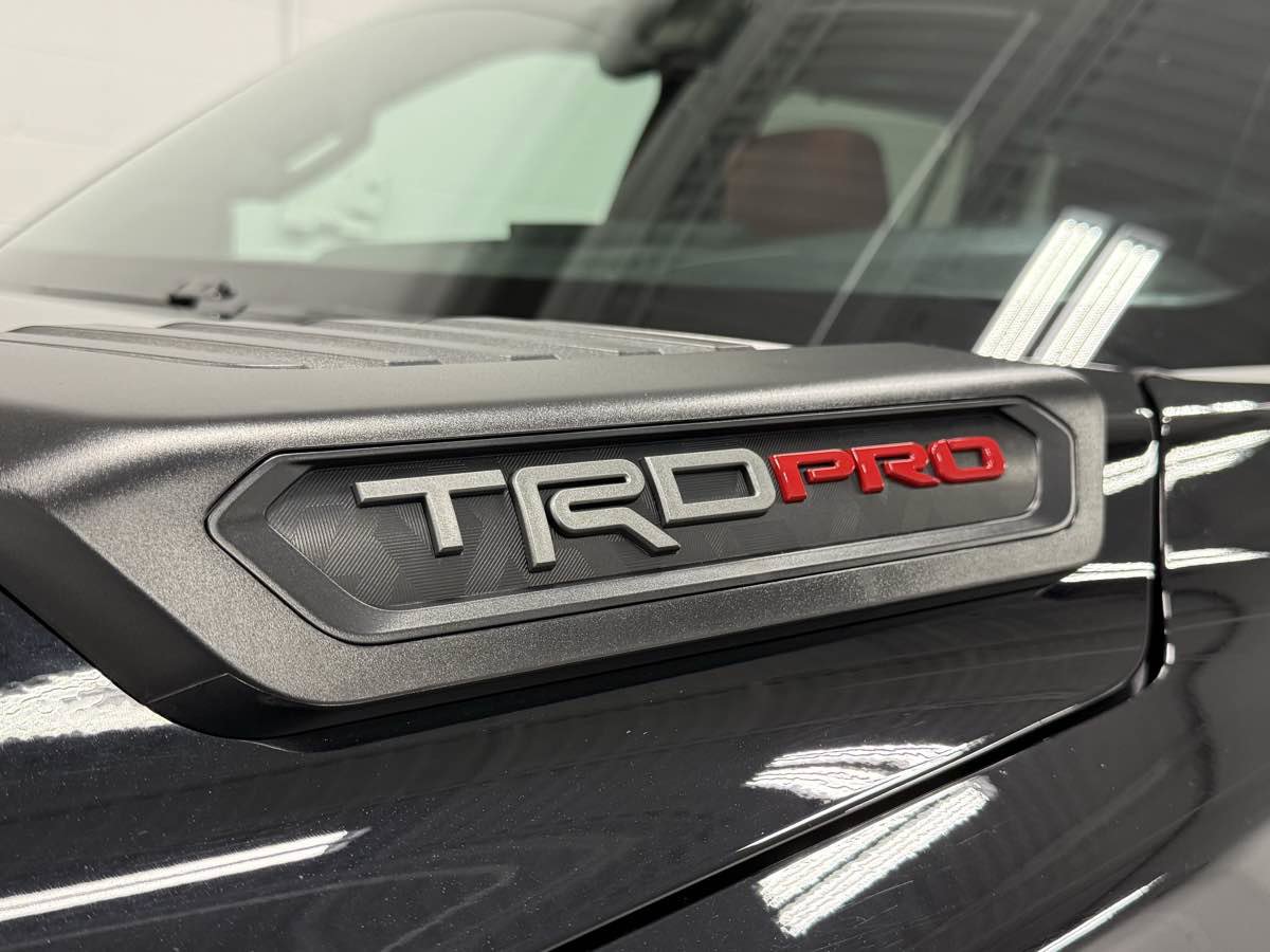 Used 2024 Toyota Sequoia Platinum image 10