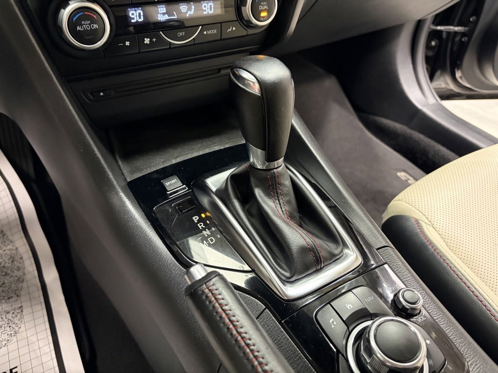 Used 2015 MAZDA MAZDA3 s Grand Touring image 23