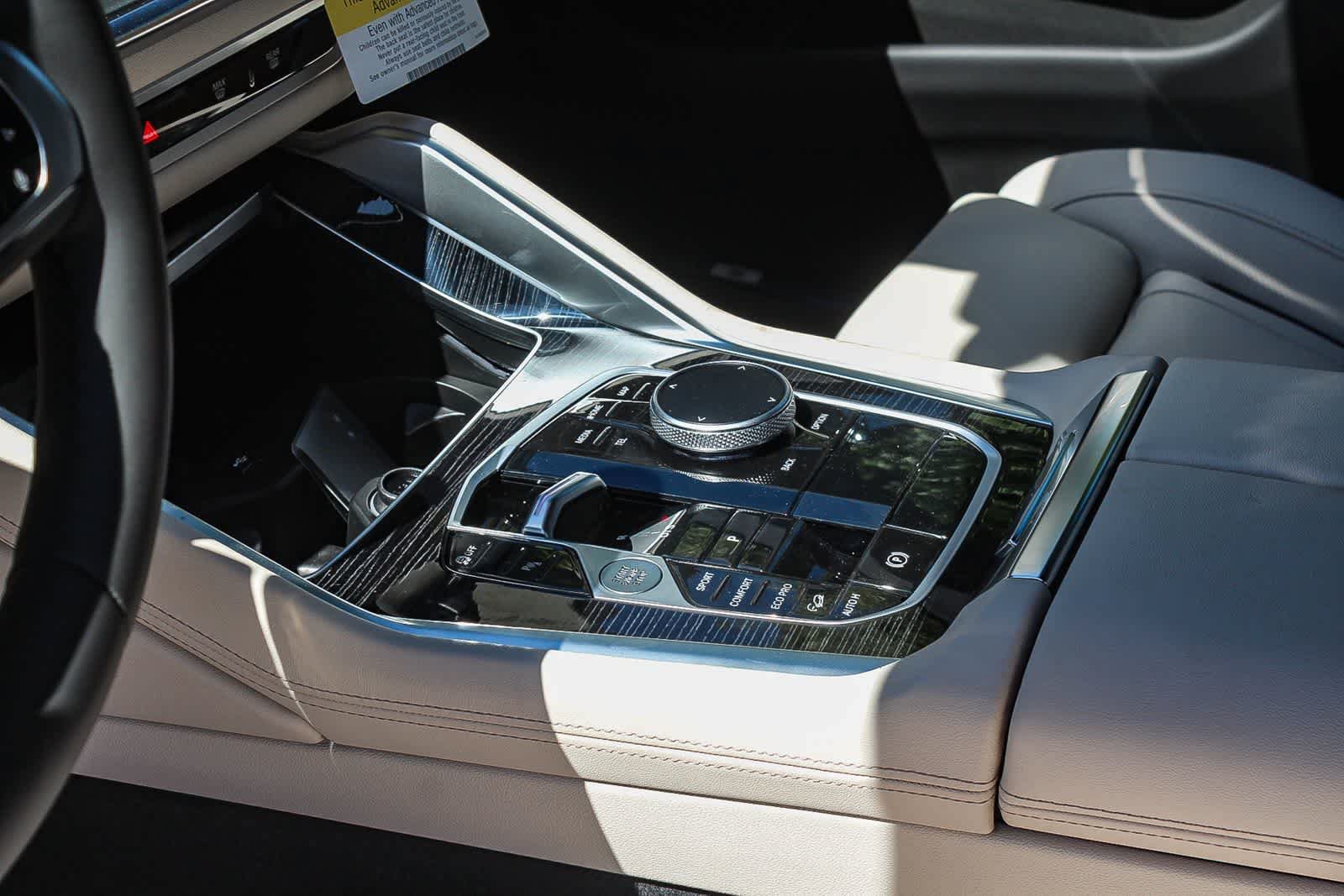 New 2026 BMW X6 xDrive40i AWD/4WD image 19