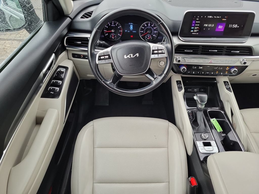Certified 2022 Kia Telluride S FWD image 24