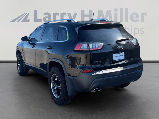 Used 2020 Jeep Cherokee Latitude Lux w/ Comfort/Convenience Group AWD/4WD image 3