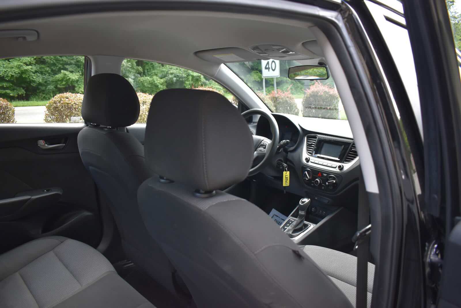 Used 2020 Hyundai Accent SE FWD image 43
