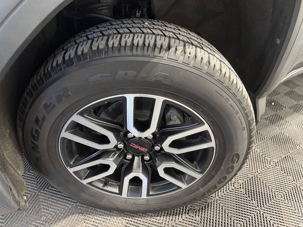 Used 2021 GMC Sierra 1500 AT4 AWD/4WD image 44