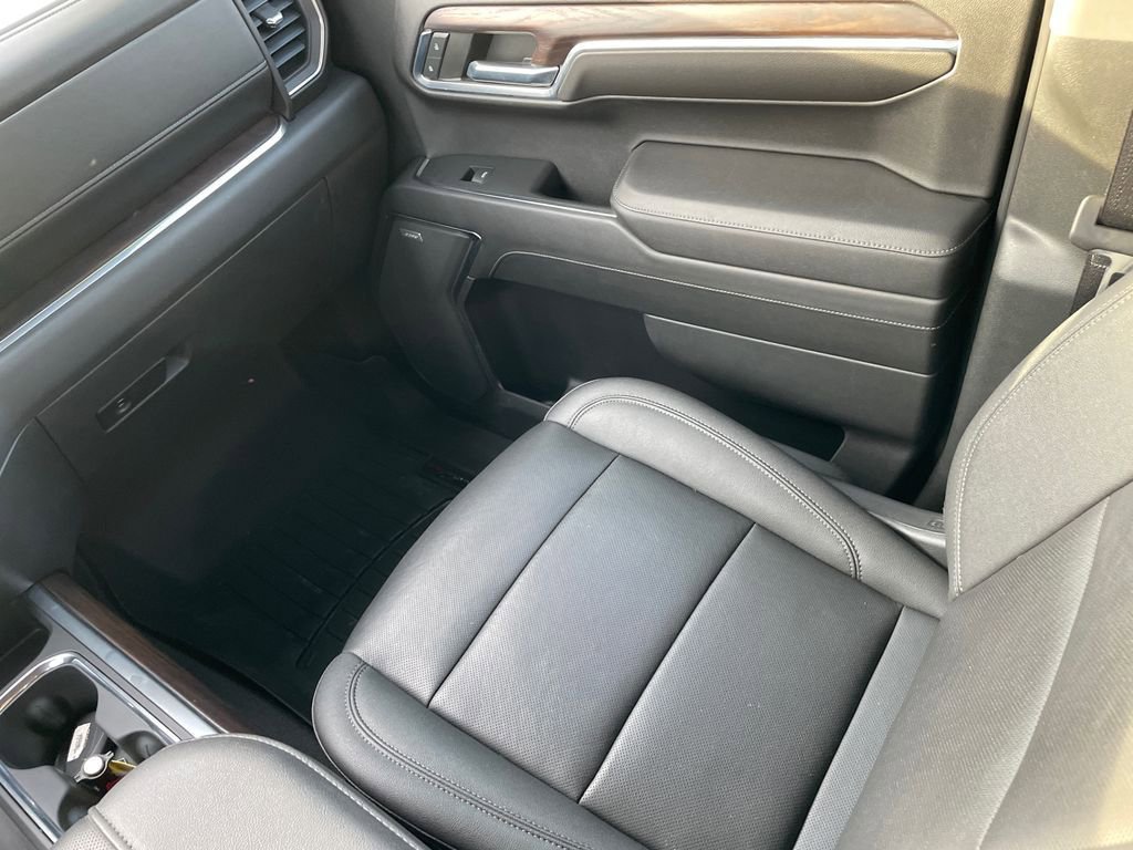Used 2023 GMC Sierra 1500 SLT w/ SLT Convenience Package image 15
