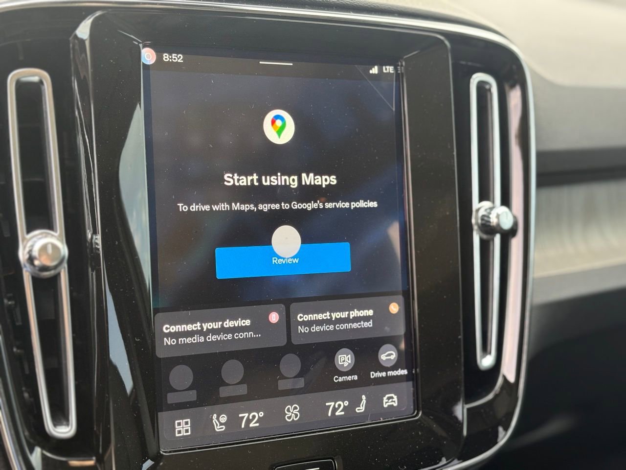 New 2026 Volvo XC40 B5 Core w/ Climate Package image 16