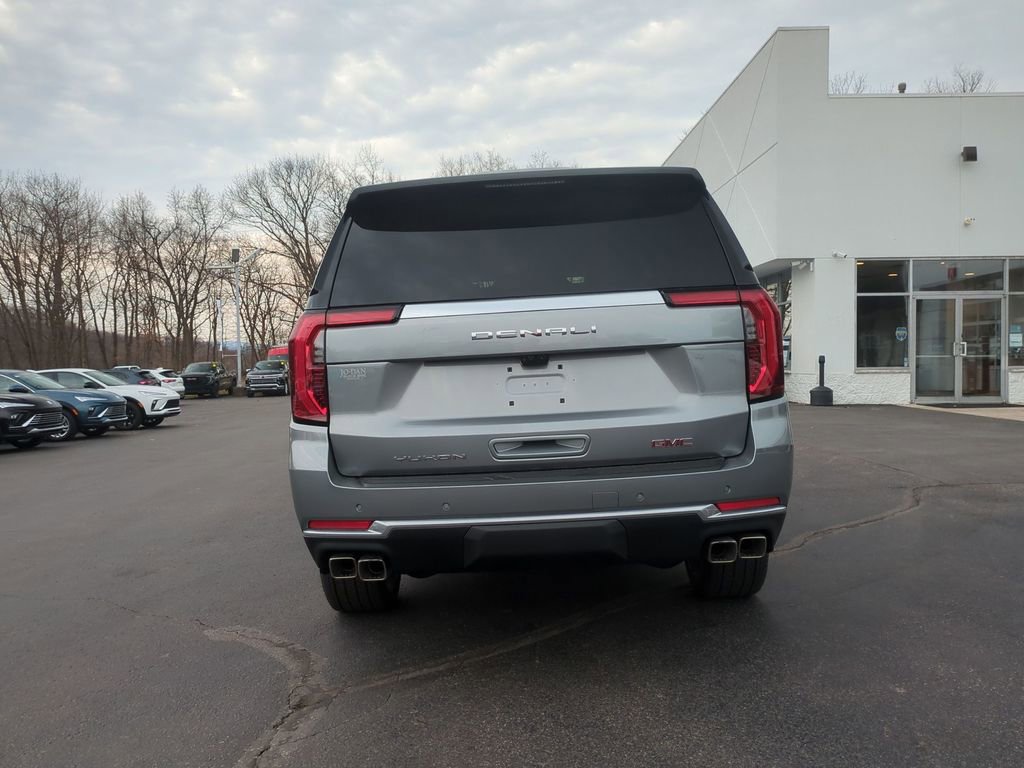 New 2026 GMC Yukon XL Denali w/ Denali Reserve Package AWD/4WD image 6