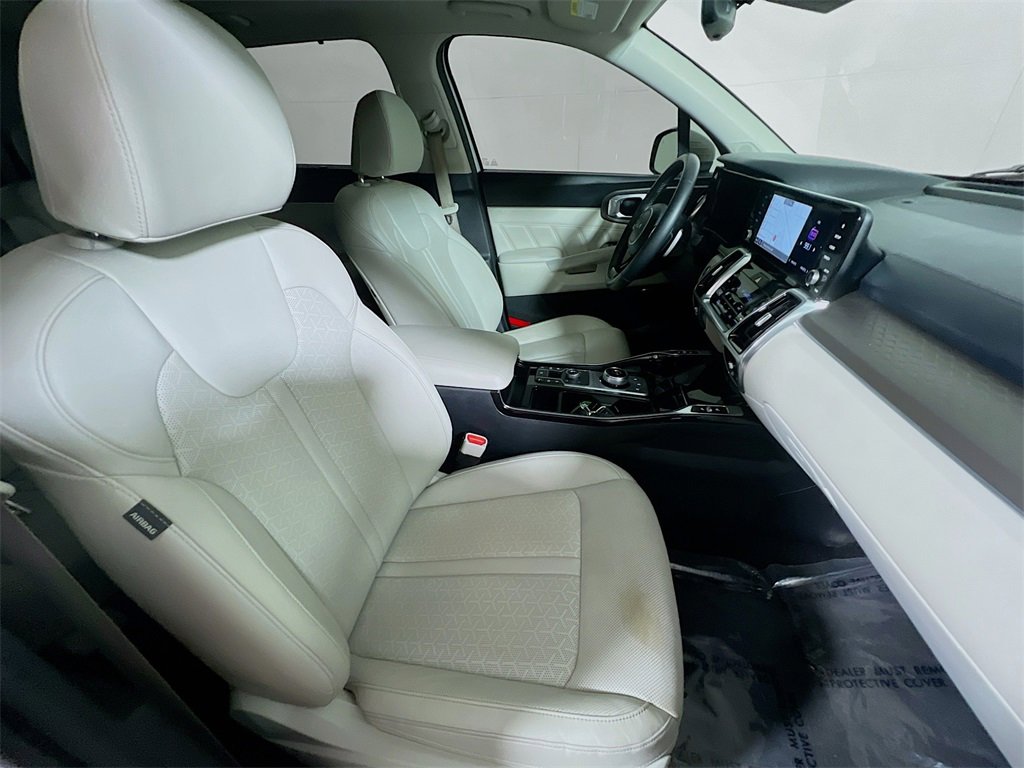 Used 2023 Kia Sorento SX Prestige image 27