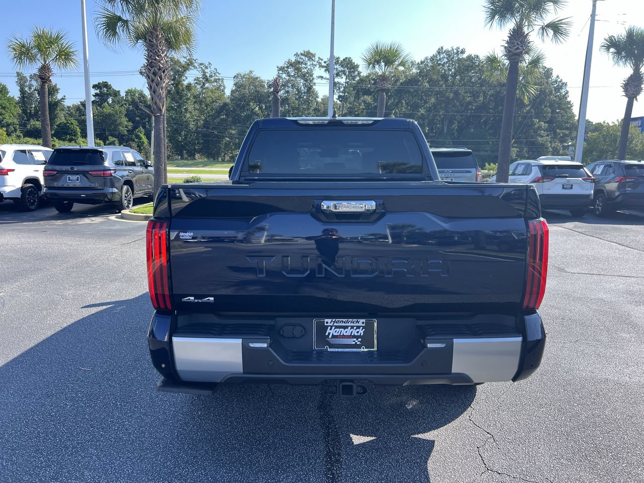 Used 2025 Toyota Tundra Limited AWD/4WD image 9