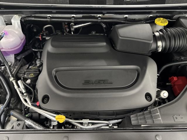 New 2026 Chrysler Pacifica Select w/ S Appearance Package image 37