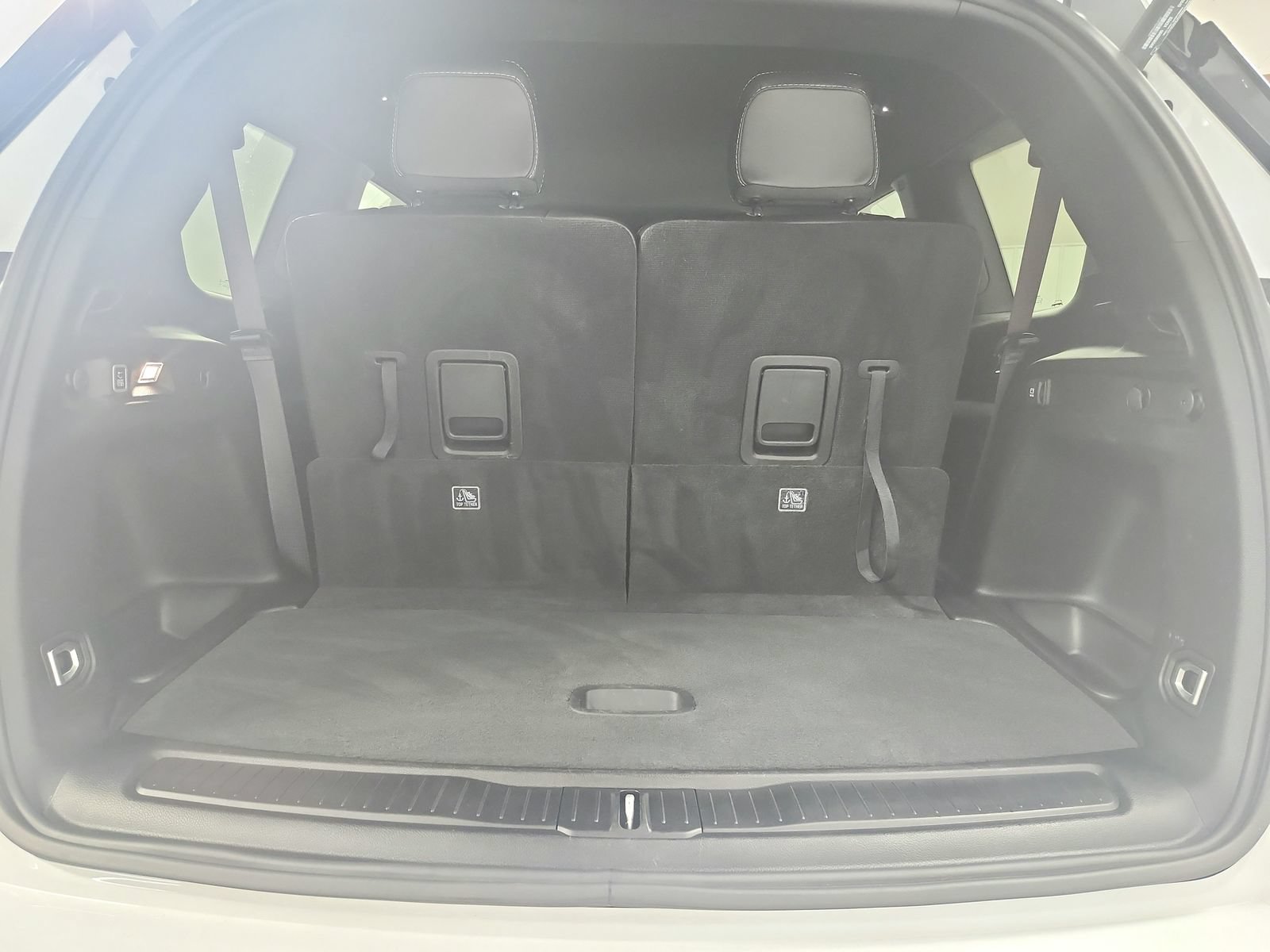 Used 2024 Jeep Grand Cherokee L Laredo AWD/4WD image 46