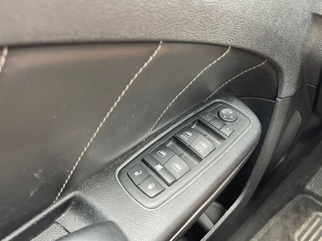 Used 2014 Dodge Charger R/T RWD image 25