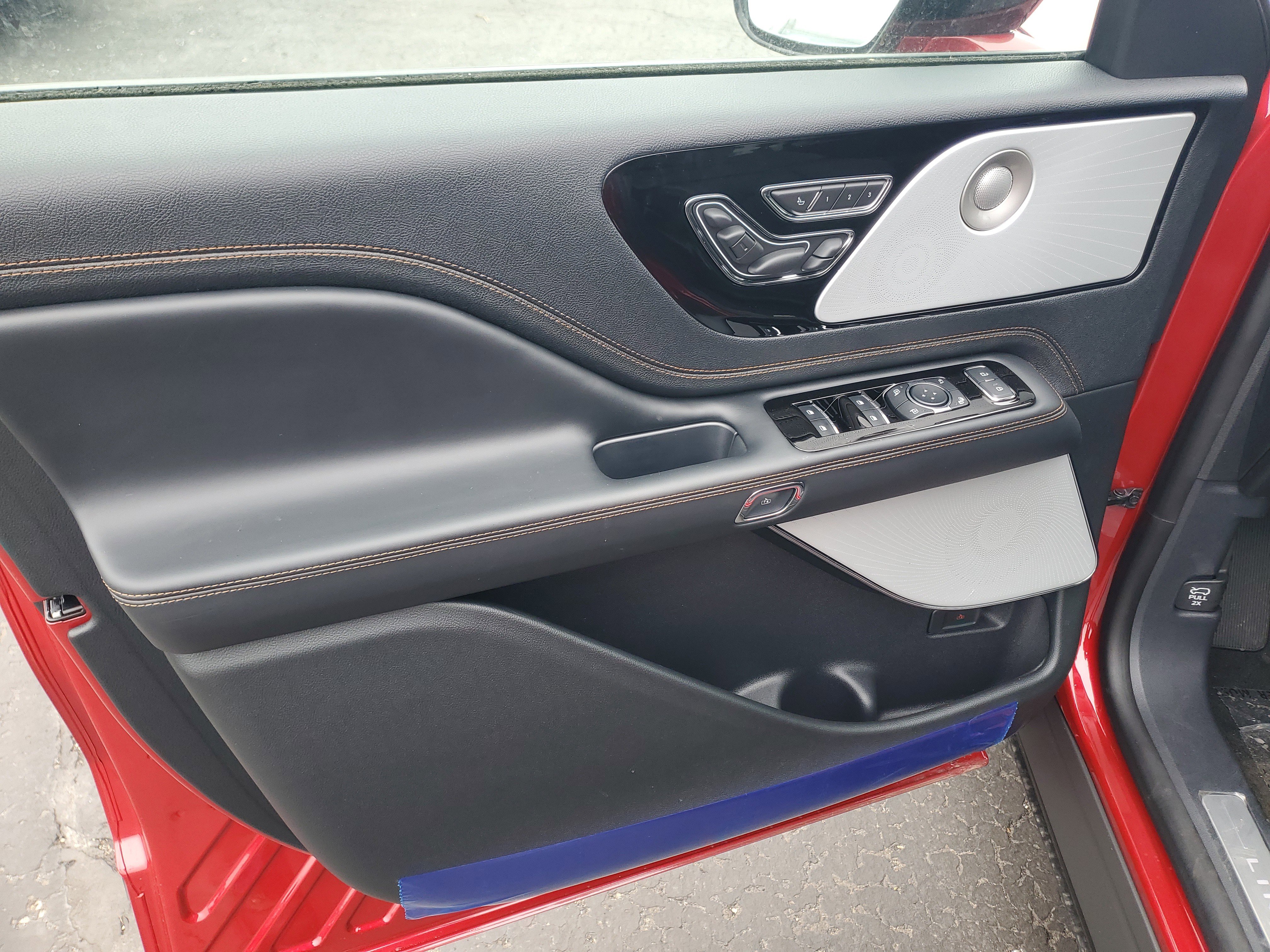 New 2026 Lincoln Aviator Black Label image 8