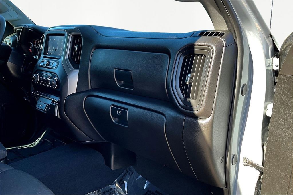 Used 2024 Chevrolet Silverado 1500 Custom image 16
