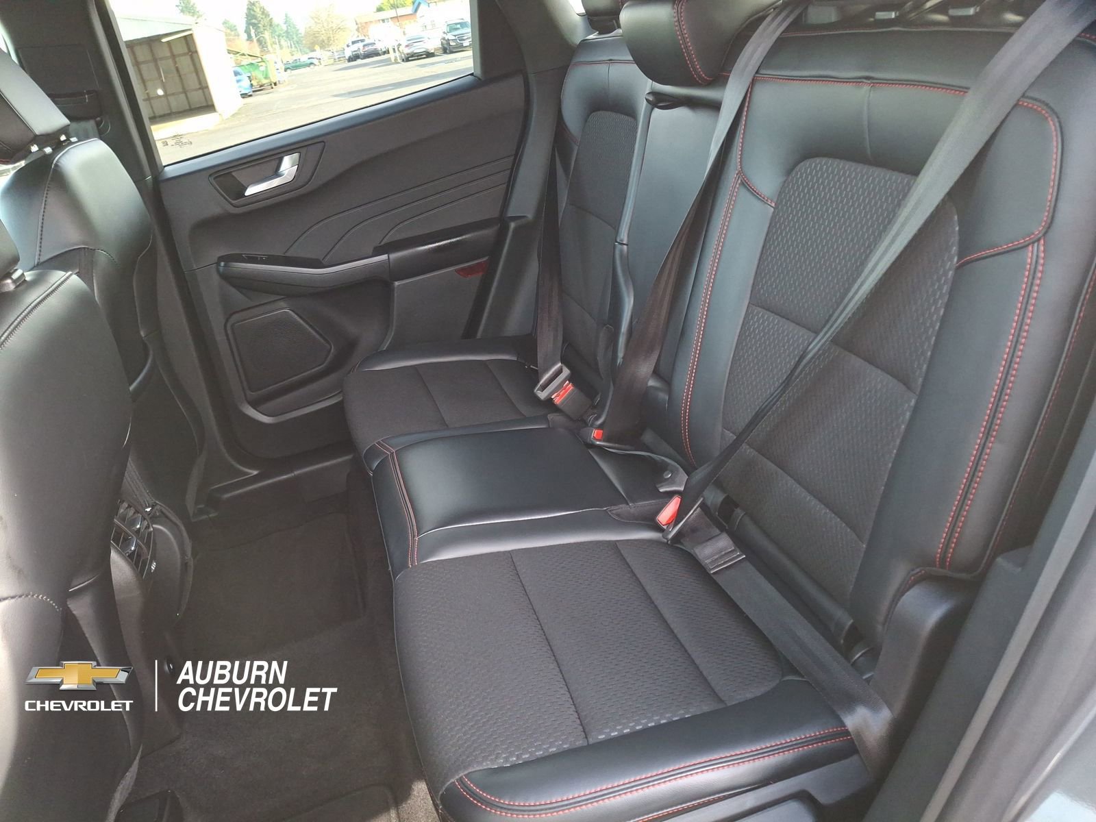 Used 2025 Ford Escape ST-Line AWD/4WD image 18