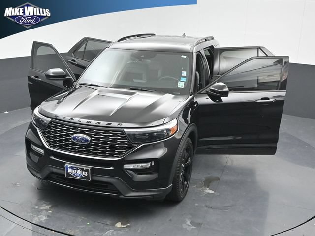 Used 2024 Ford Explorer ST-Line w/ Class IV Trailer Tow Package RWD image 26