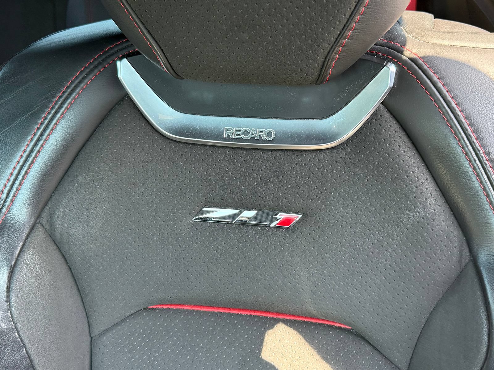 Certified 2024 Chevrolet Camaro ZL1 RWD image 20