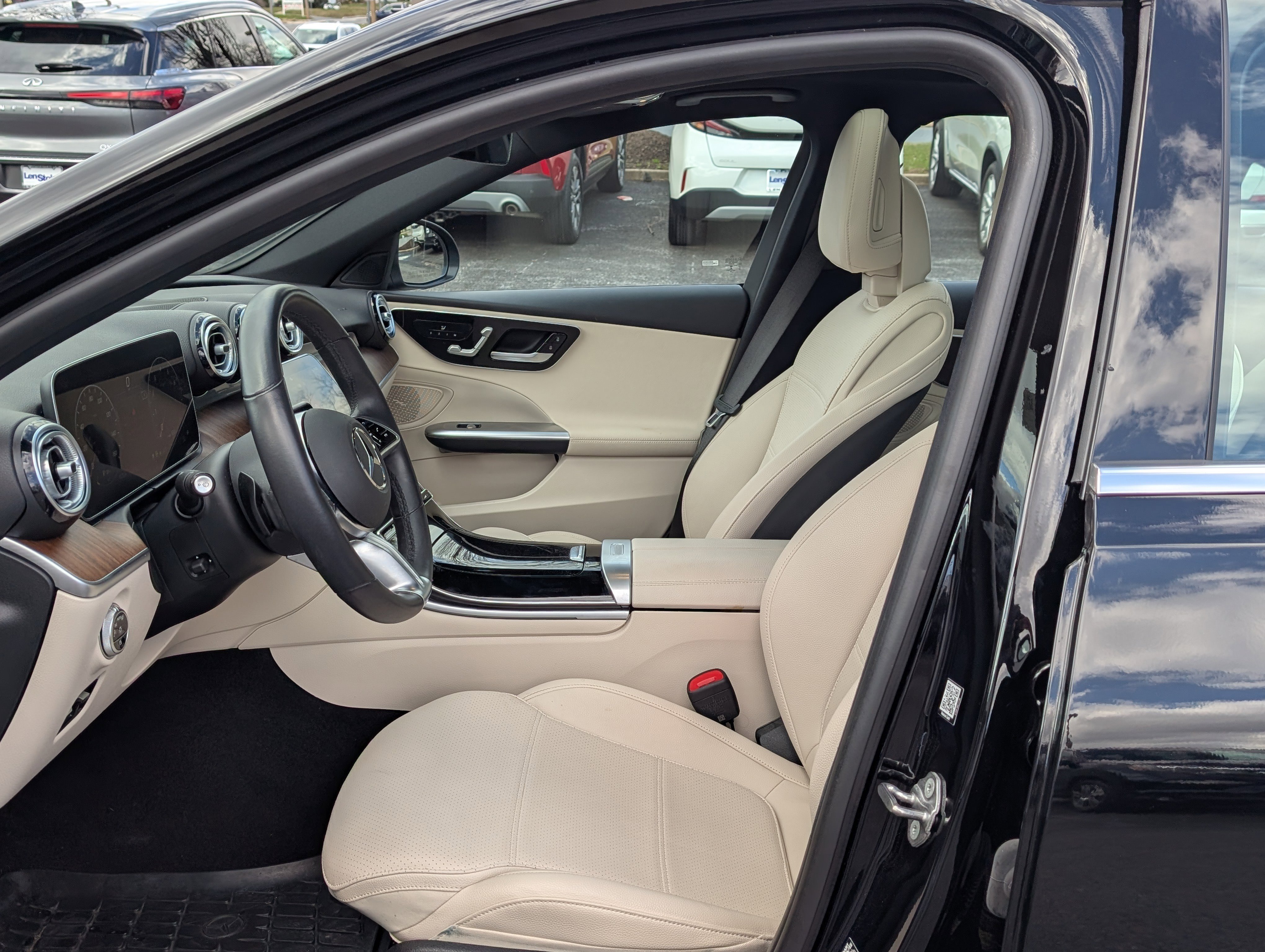 Used 2022 Mercedes-Benz C 300 C 300 image 14