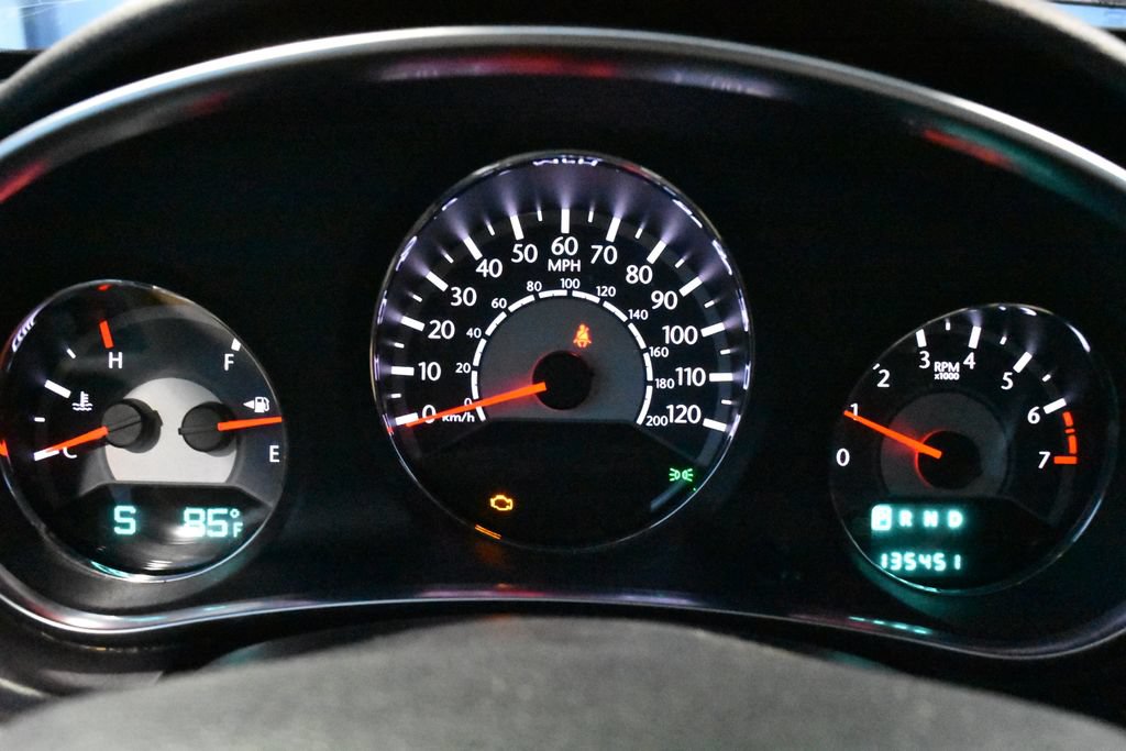 Used 2012 Chrysler 200 Touring FWD image 13
