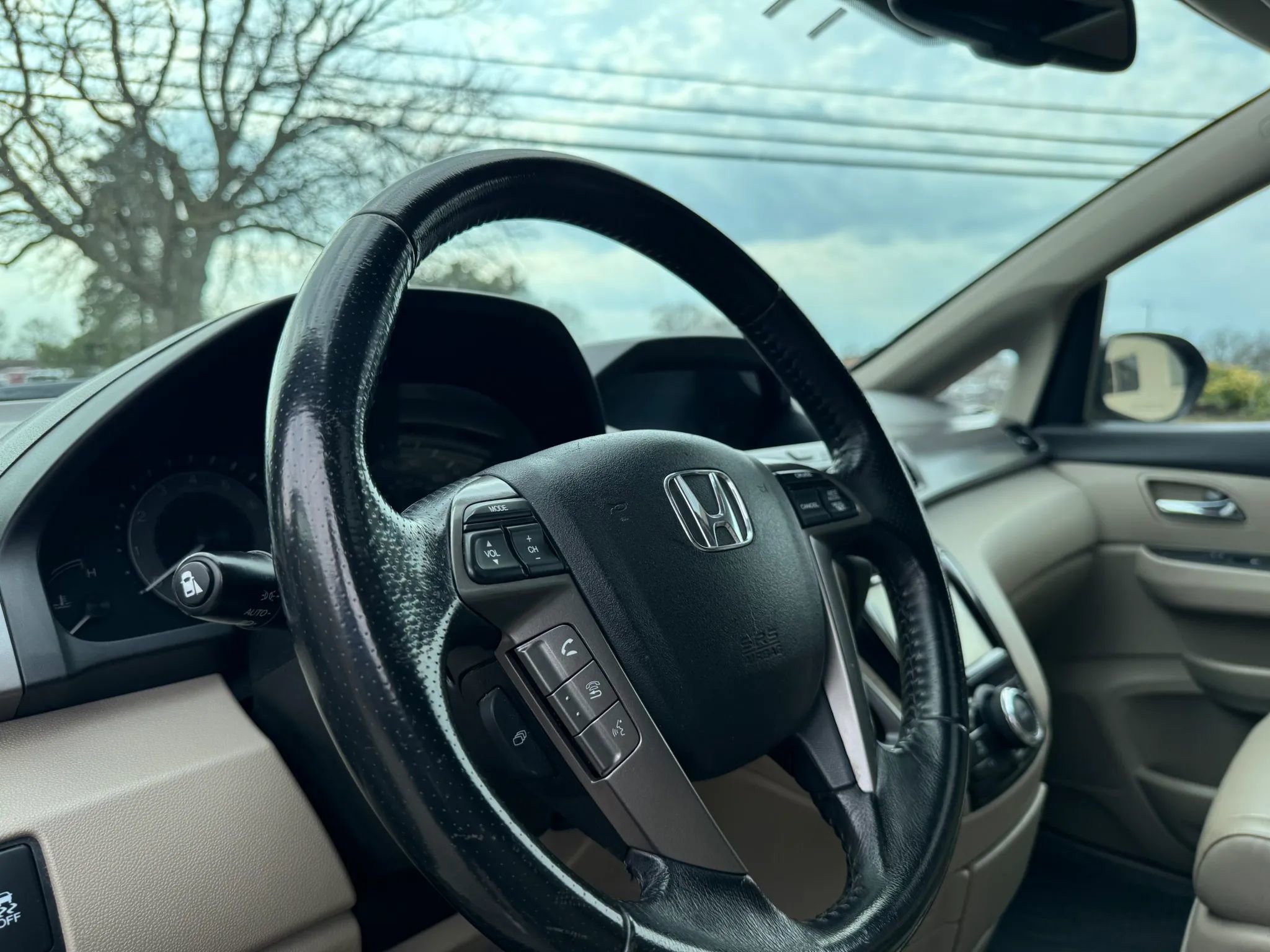 Used 2015 Honda Odyssey EX-L image 19