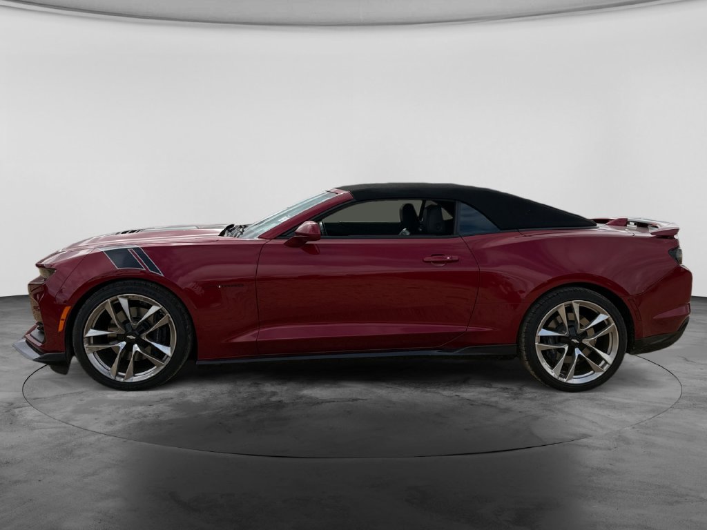 Used 2021 Chevrolet Camaro SS w/ Wild Cherry Design Package 2 RWD image 5