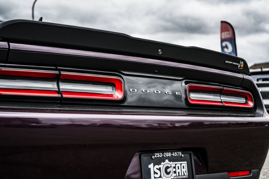 Used 2022 Dodge Challenger R/T Scat Pack RWD image 13