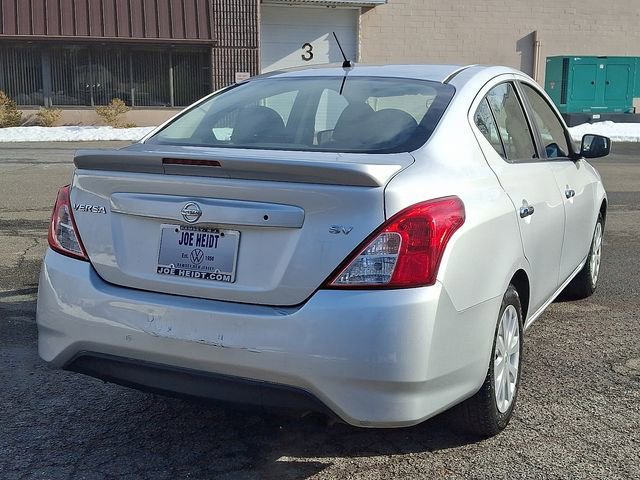 Used 2017 Nissan Versa SV image 10