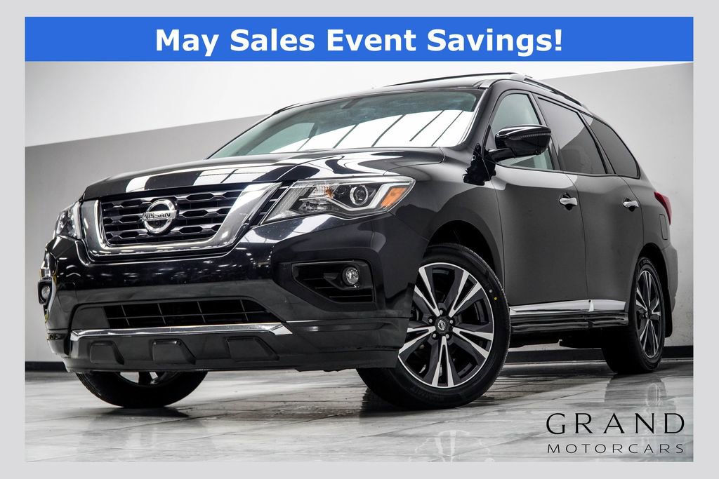 Used 2017 Nissan Pathfinder Platinum w/ Family Entertainment Package