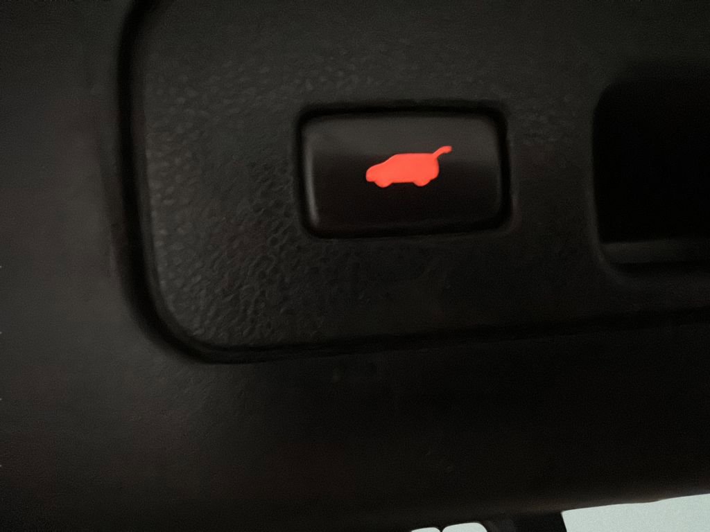 Used 2014 Honda Pilot Touring image 24