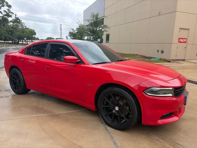Used 2016 Dodge Charger R/T w/ Plus Group RWD image 5
