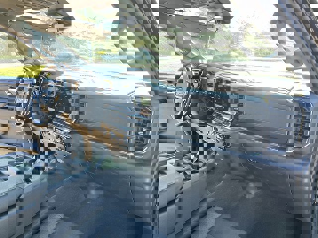 Used 2023 Chevrolet Silverado 1500 LT image 29