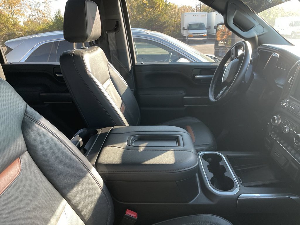Used 2022 GMC Sierra 2500 AT4 w/ AT4 Preferred Package AWD/4WD image 10