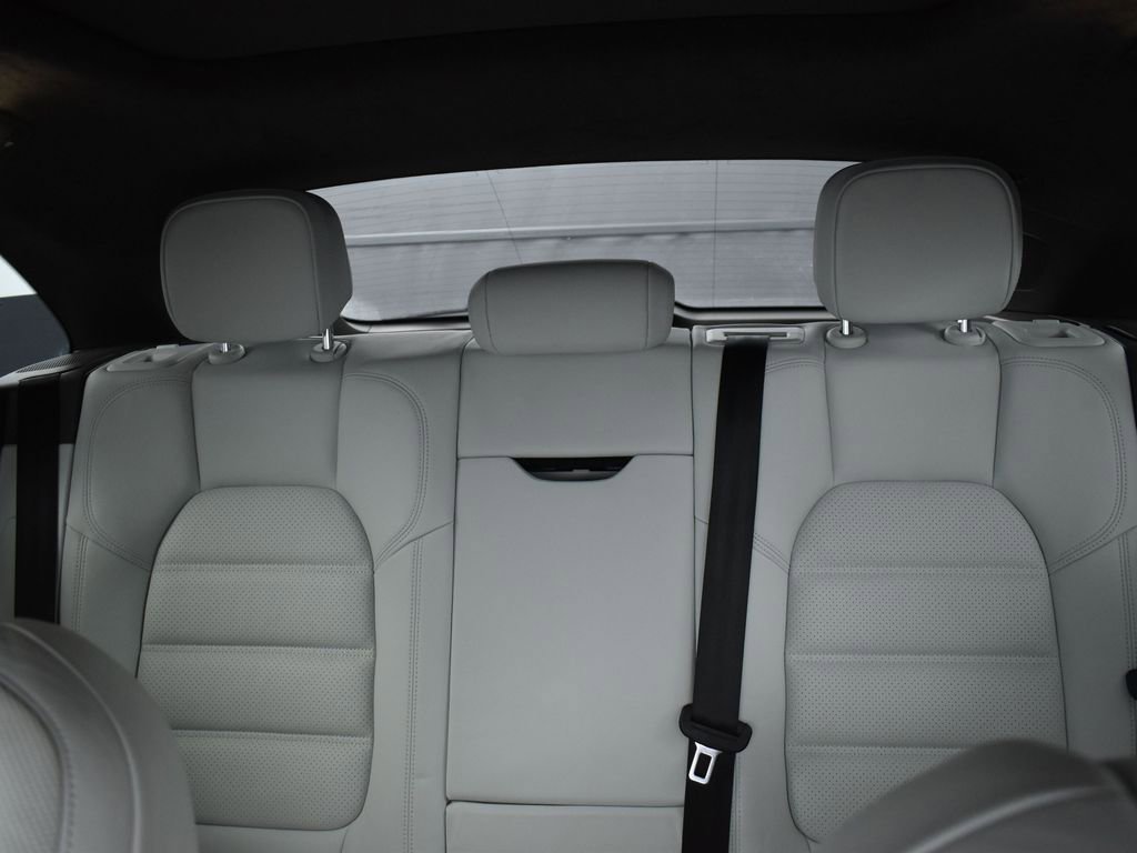 Used 2020 Porsche Macan Turbo image 27