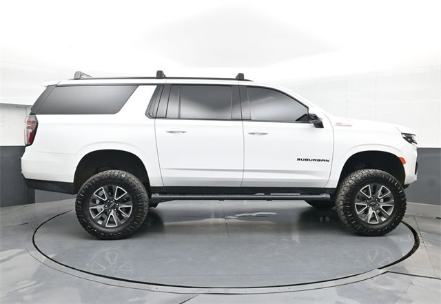 Used 2023 Chevrolet Suburban Z71 w/ Luxury Package image 15