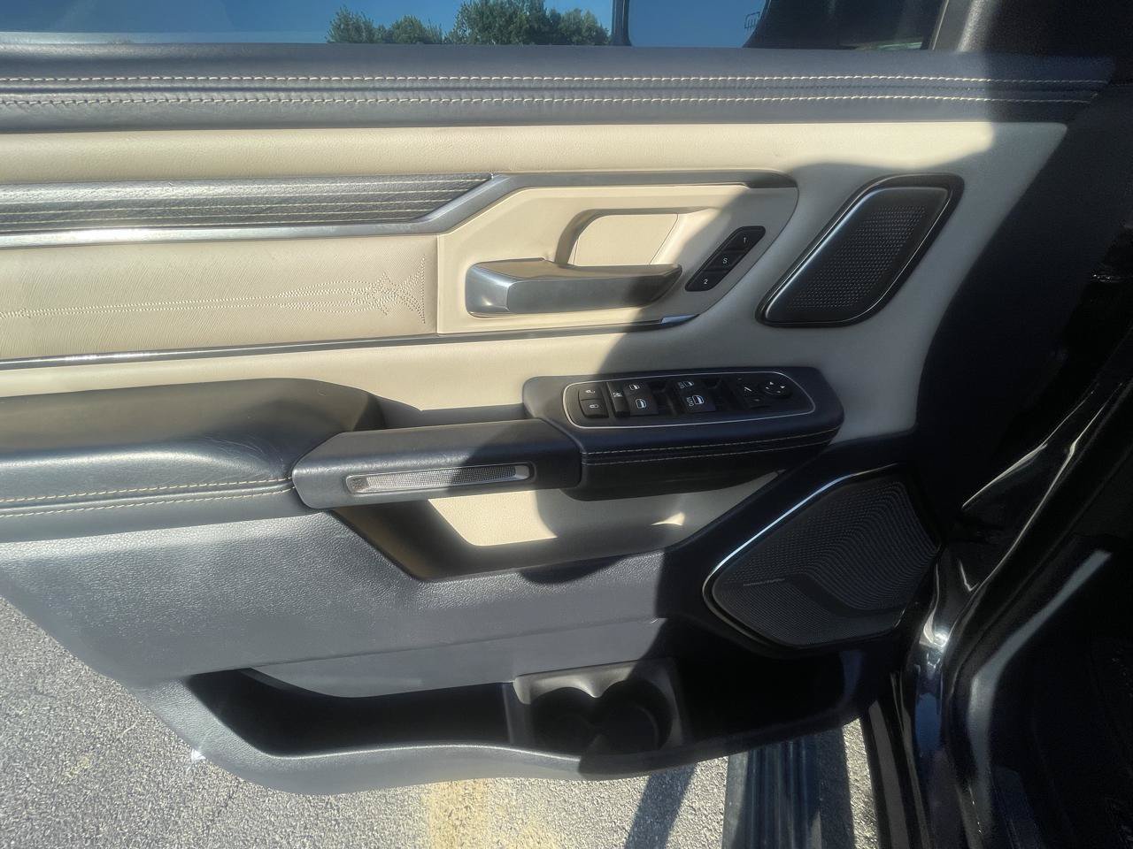Used 2020 RAM 1500 Limited AWD/4WD image 32