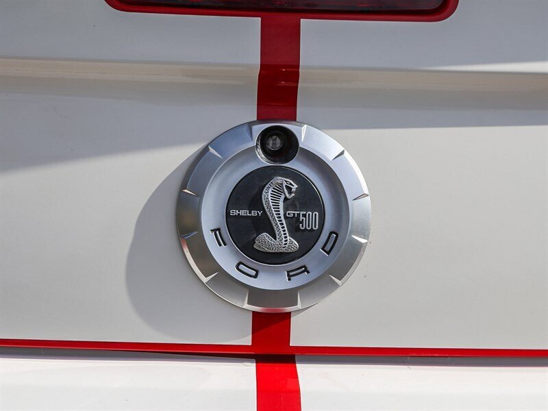 Used 2007 Ford Mustang Shelby GT500 RWD image 18