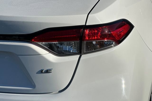 Certified 2024 Toyota Corolla LE image 31