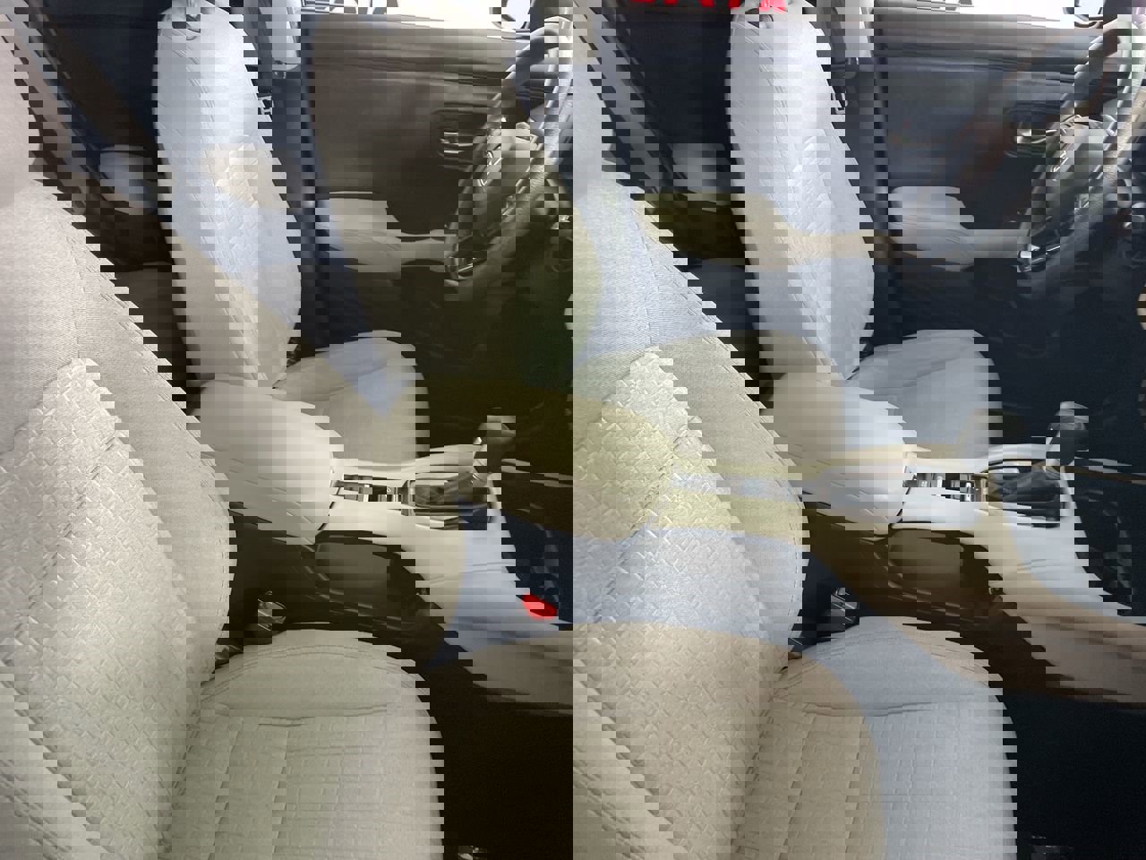 Used 2024 Honda HR-V LX image 24