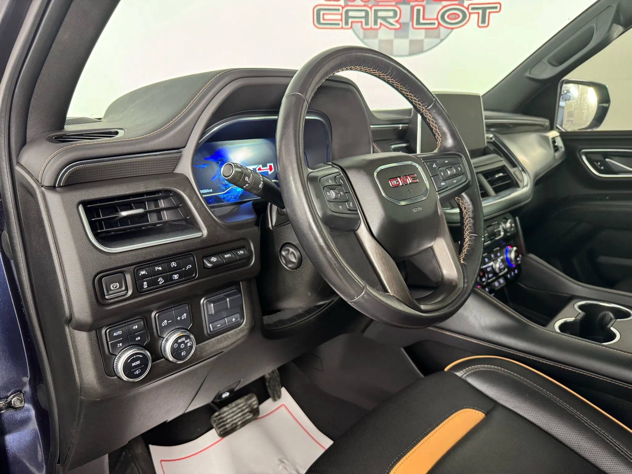 Used 2022 GMC Yukon AT4 image 10