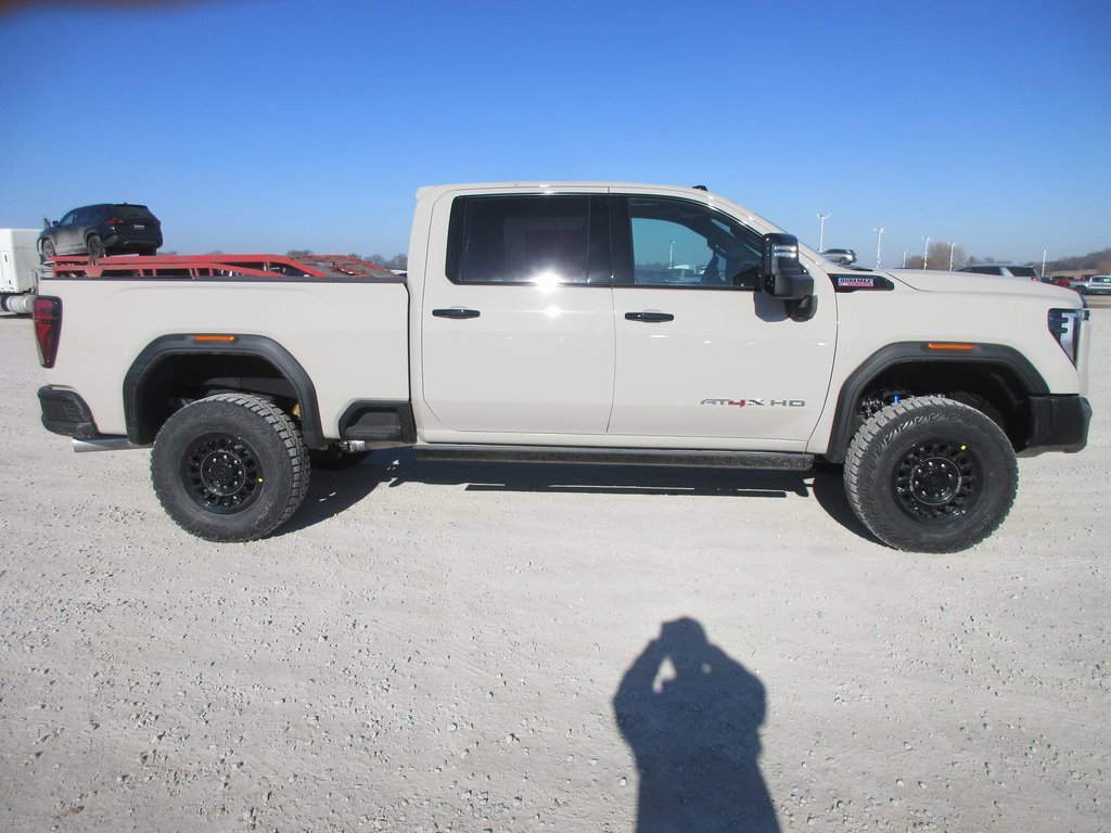 New 2026 GMC Sierra 2500 AT4X w/ AT4X AEV Edition image 3