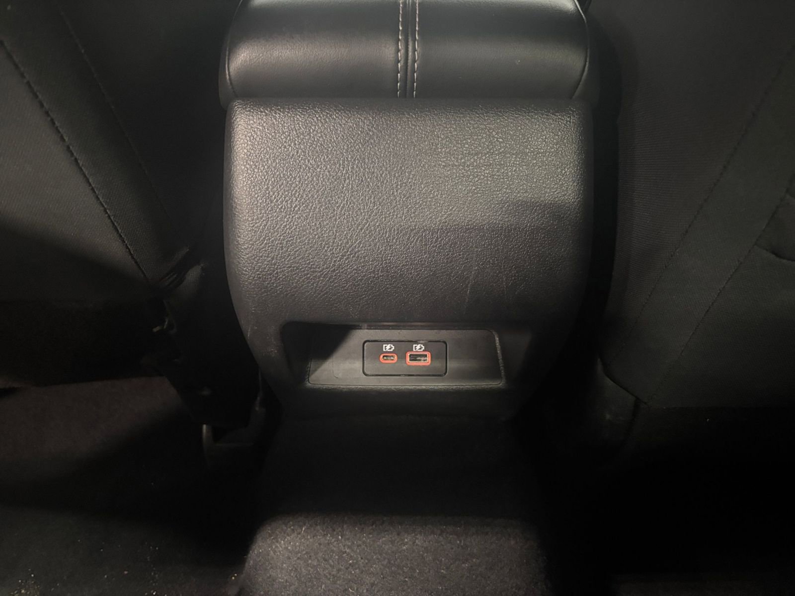Used 2025 Nissan Altima 2.5 SV FWD image 24