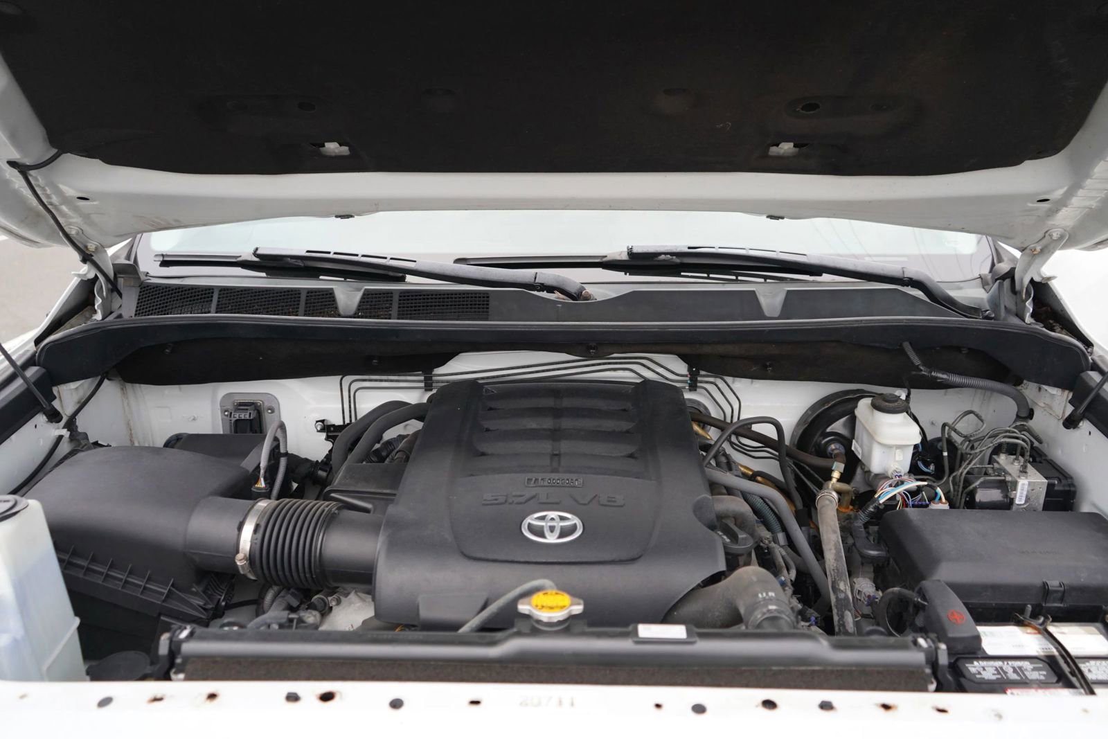 Used 2017 Toyota Tundra SR5 image 6