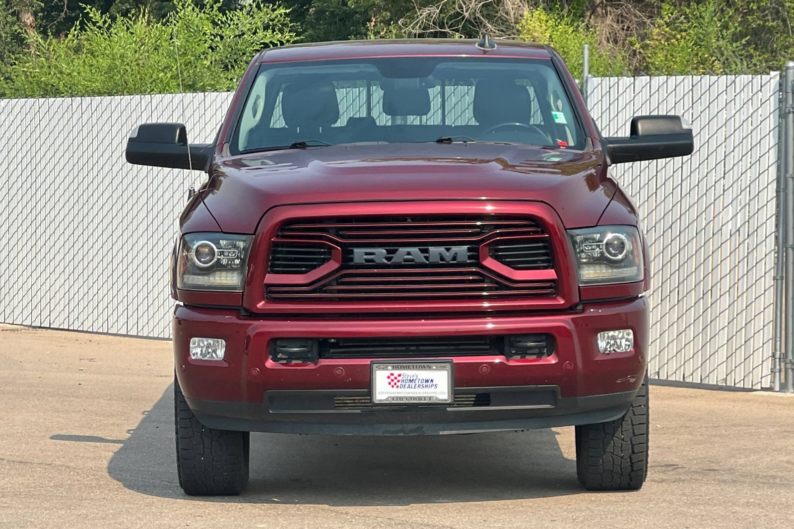 Used 2018 RAM 3500 Laramie w/ Sport Appearance Group AWD/4WD image 6