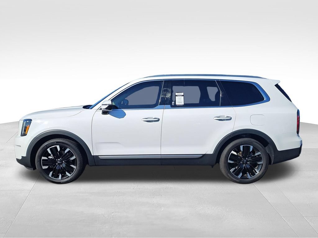 Used 2024 Kia Telluride SX Prestige w/ Towing Package AWD/4WD image 2