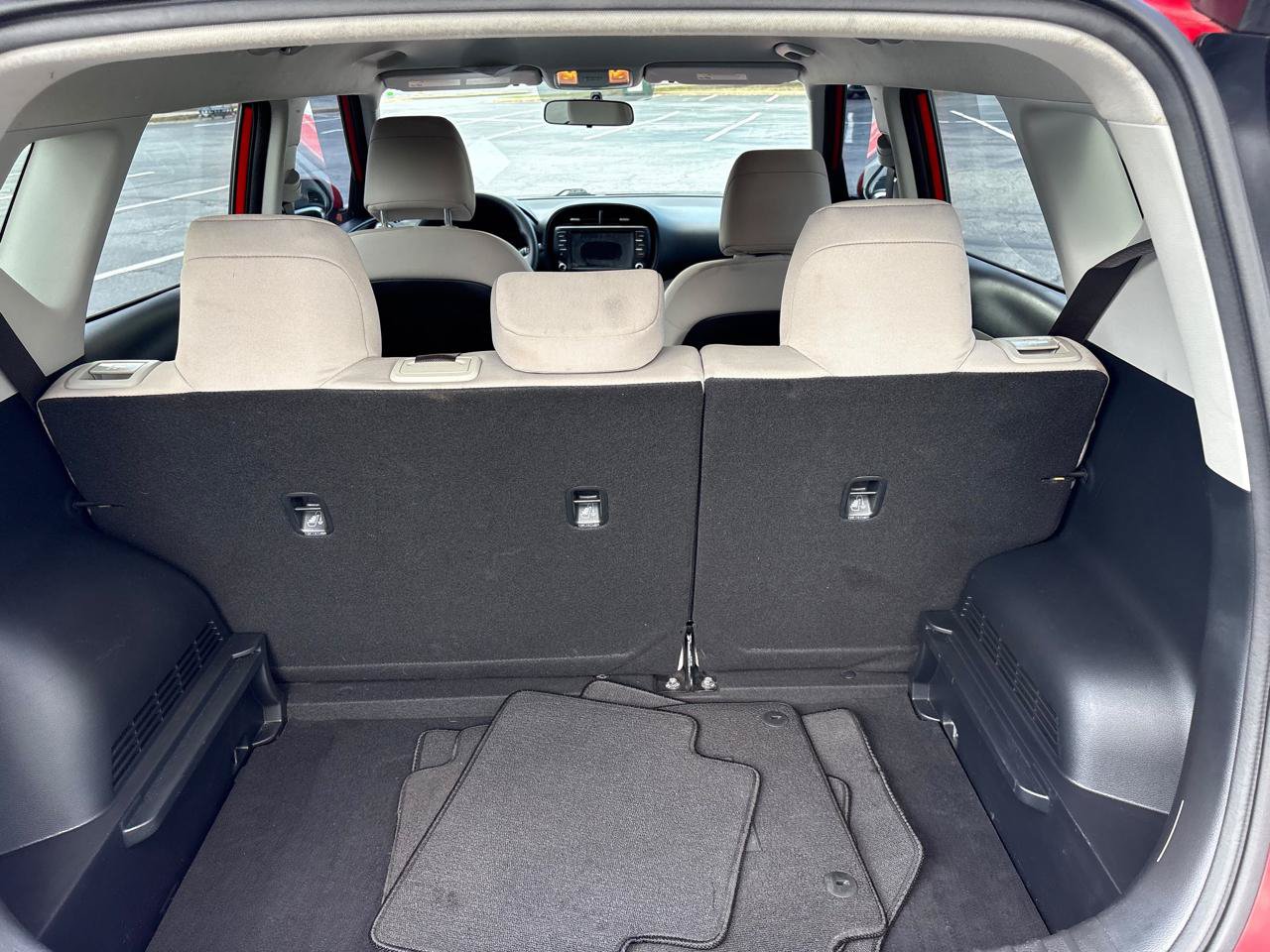 Used 2022 Kia Soul LX FWD image 21