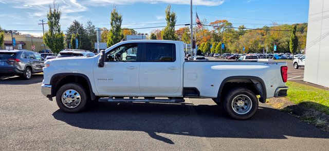 Used 2025 Chevrolet Silverado 3500 LT w/ Safety Package AWD/4WD image 5