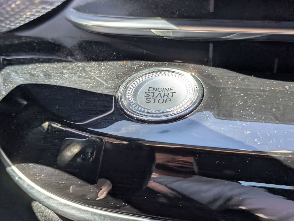 Used 2023 Genesis G80 2.5T image 24